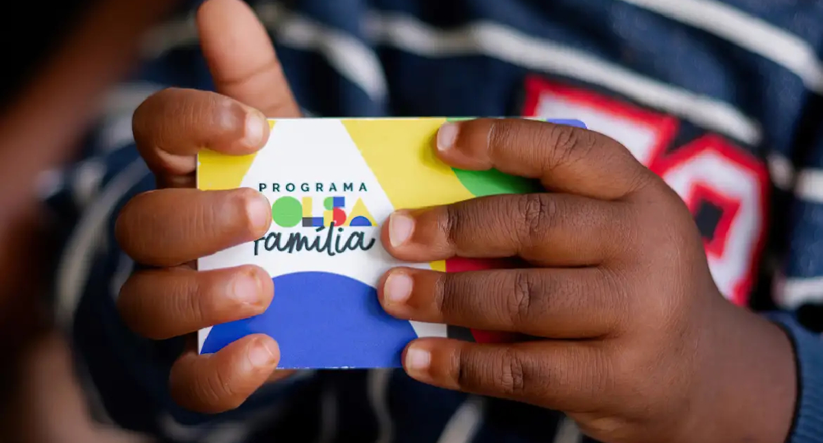 Caixa Econômica Federal paga Bolsa Família a beneficiários com NIS final 3