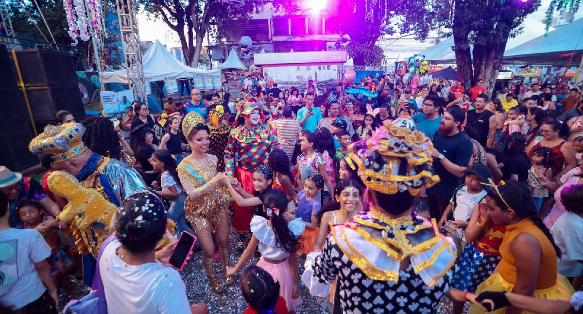 Blocos de Carnaval animam Porto Velho com programação até domingo