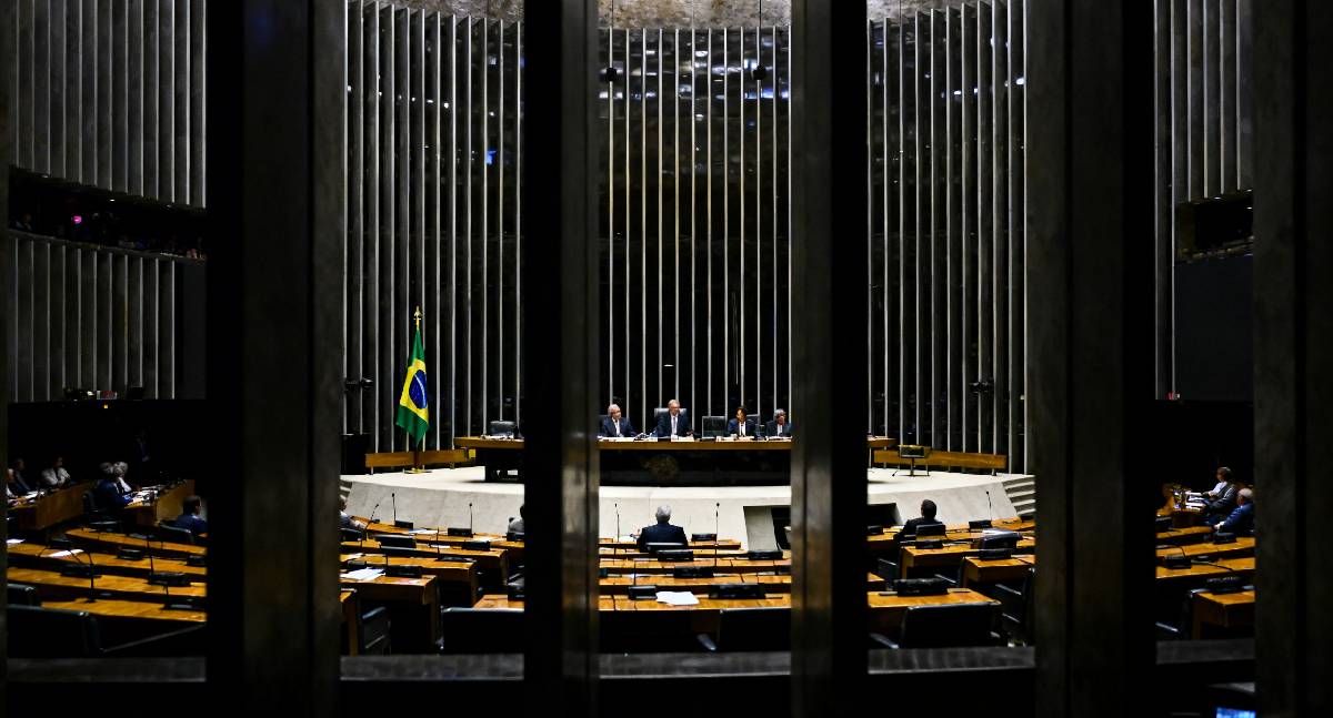 Prisão Perpétua no Brasil: Um Debate Urgente Sobre Justiça e Dignidade