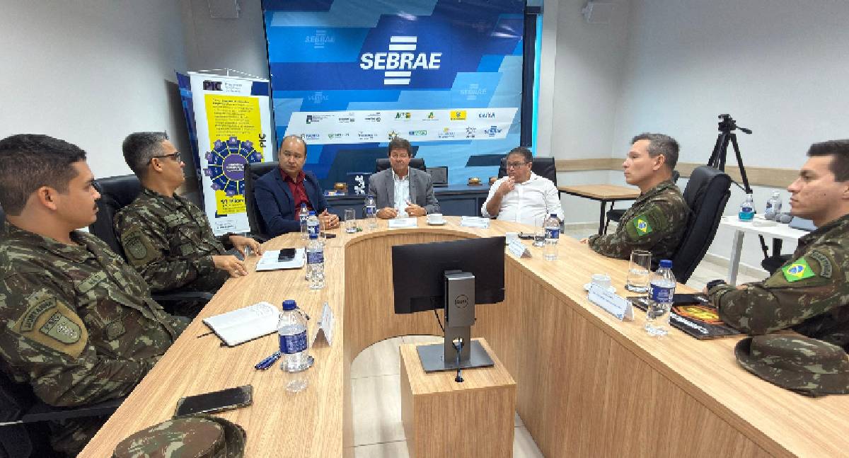 Sebrae RO amplia parceria com o Exército para capacitar jovens