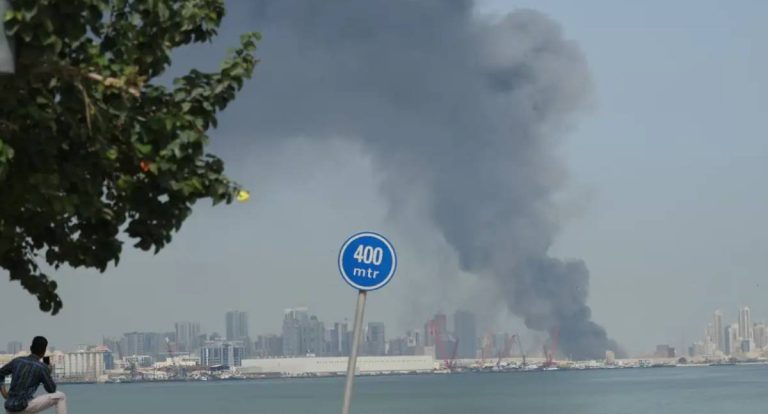 Ataques dos EUA e de Israel espalham pânico e provocam fuga em massa no Irã