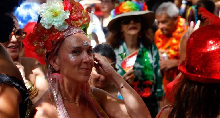 Carnaval tem retorno maior que indústria, diz economista