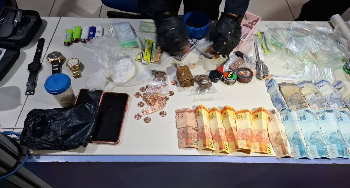 Casal ligado a facção é preso por tráfico no Socialista