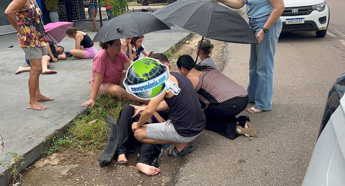 Casal sofre fraturas em grave acidente entre carro e moto no centro de Porto Velho