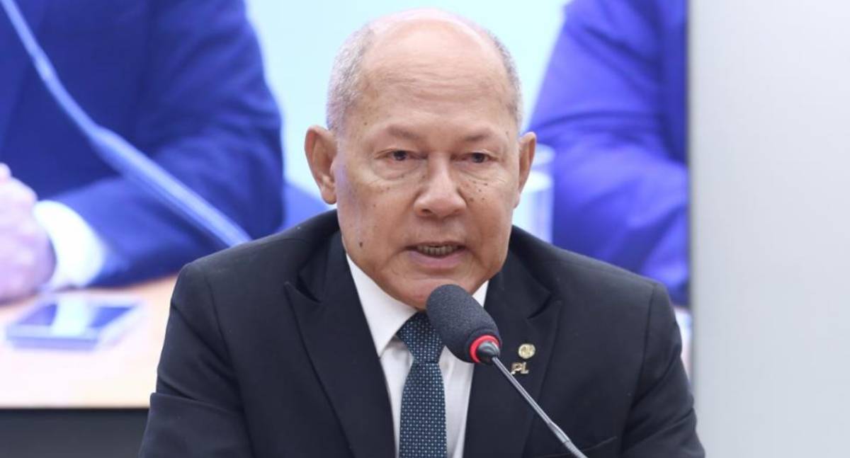 Coronel Chrisóstomo é eleito vice-presidente da Comissão de Minas e Energia da Câmara