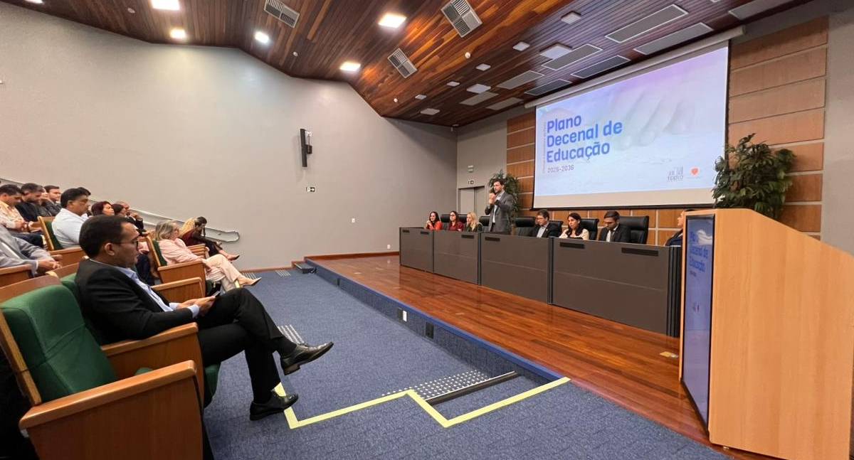 Dia D do Plano Decenal de Educação consolida pacto entre estado e municípios