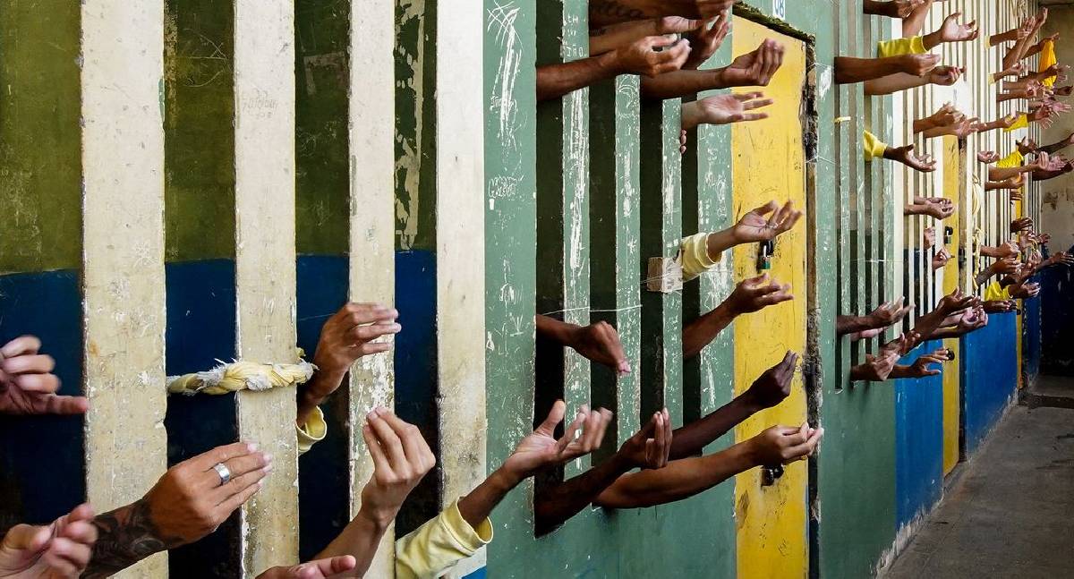 Entidades denunciam fome e tortura em presídios brasileiros à ONU