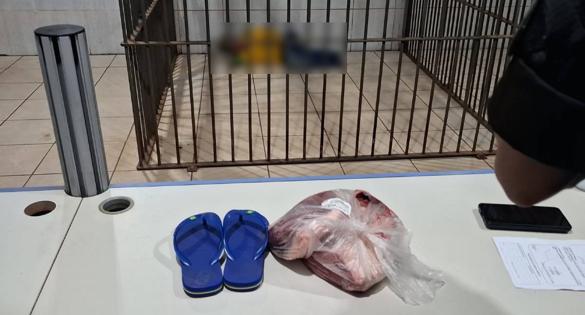 Homem é preso após furtar picanha e sandália em supermercado na zona leste