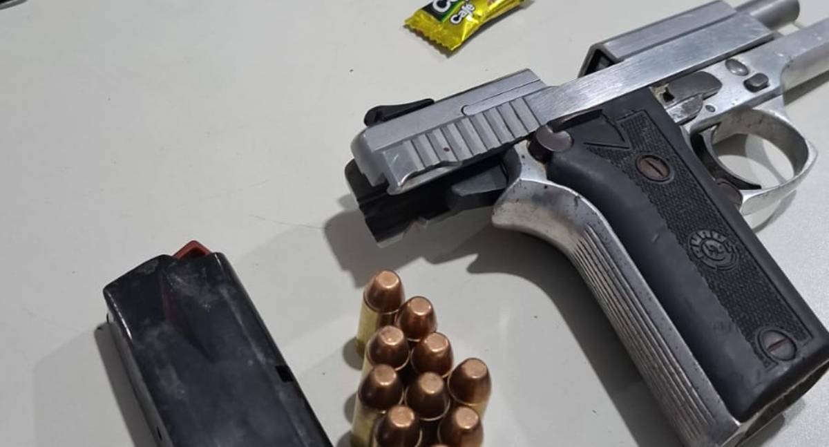 Homem é preso após roubo de caminhão e cárcere privado em Candeias do Jamari