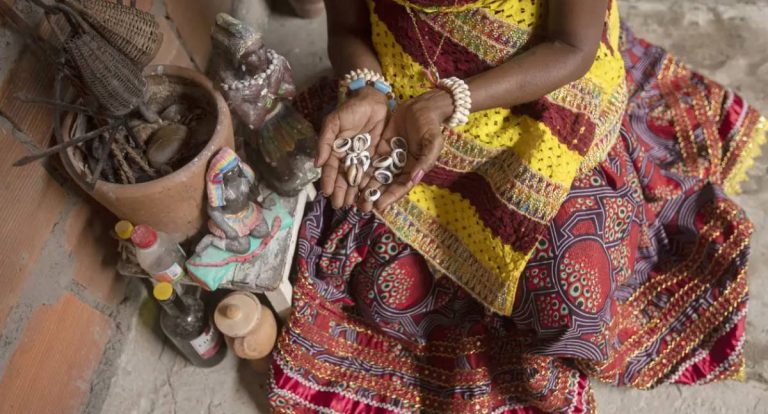 Inca lança cartilha de prevenção ao câncer para mulheres negras