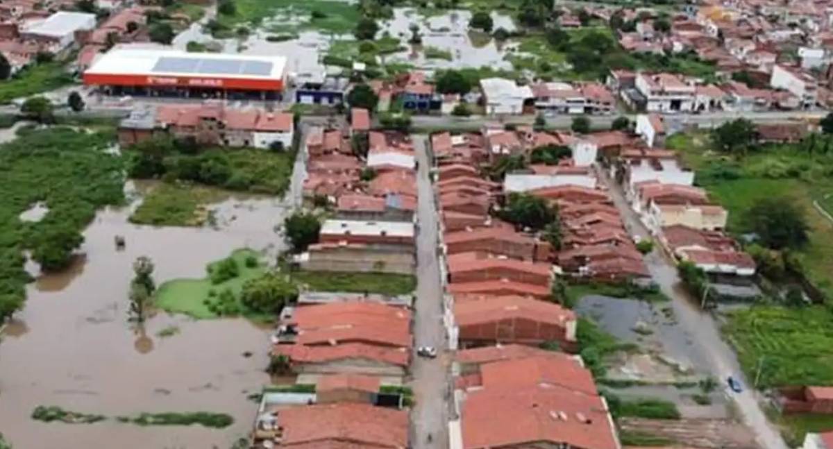 Inmet alerta para fim de semana de temporais no Norte
