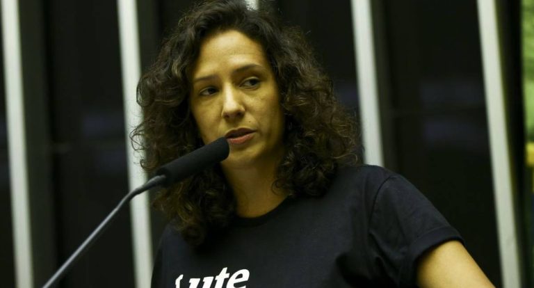 Justiça do Rio condena assassinos de Marielle a indenizar viúva