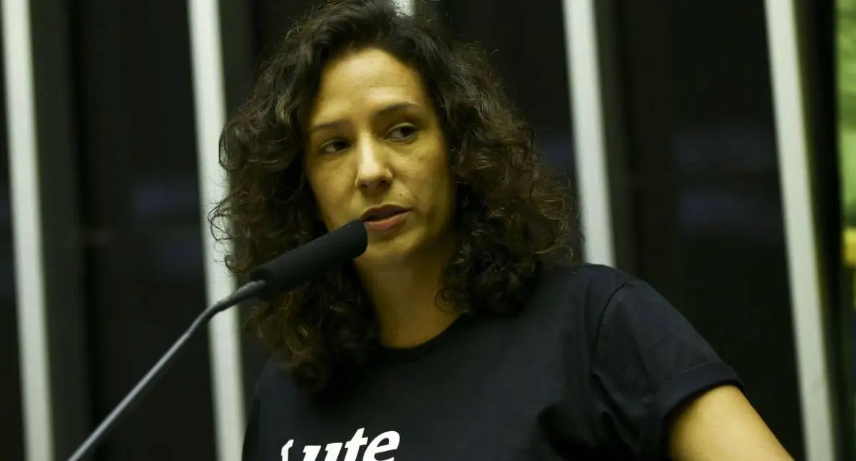 Justiça do Rio condena assassinos de Marielle a indenizar viúva