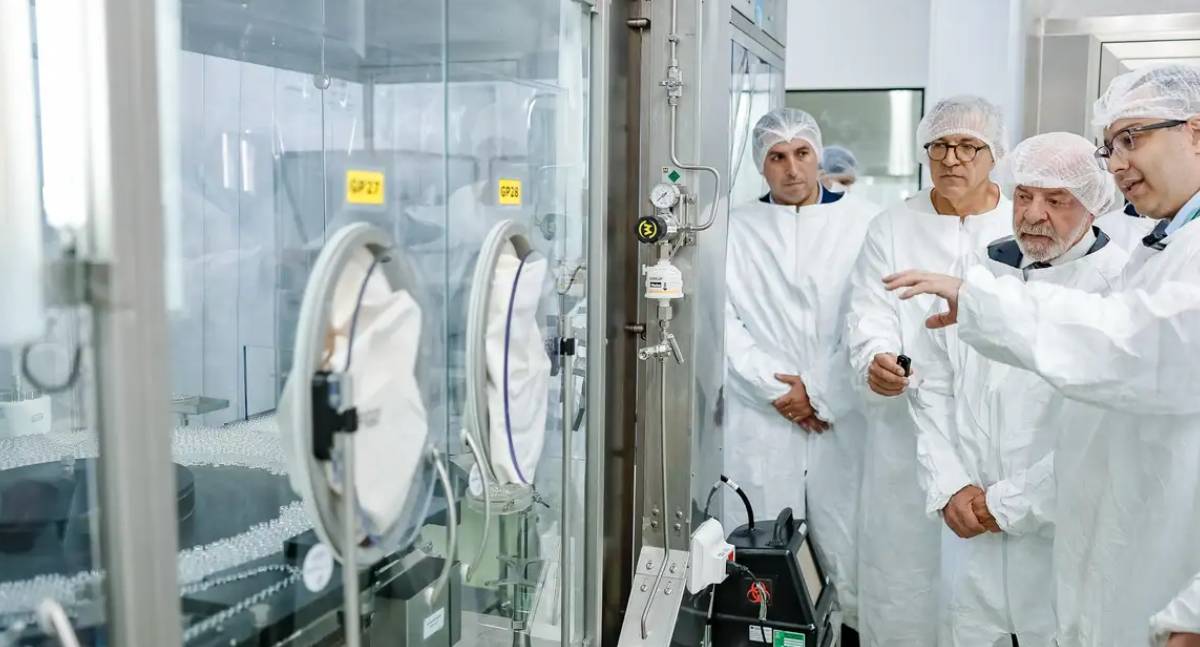 Lula defende parceria com a China para ampliar produção de vacinas no Brasil