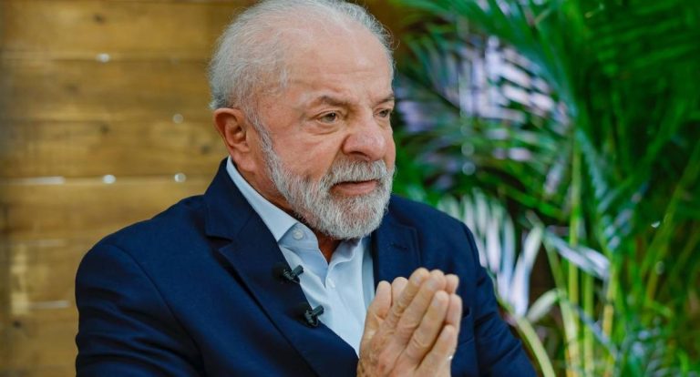 Lula reforça combate à desinformação e anuncia investimentos no SUS