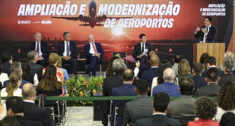 Ministro afirma que pacote de R$ 5,7 bi marca maior investimento da aviação brasileira