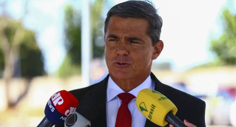 Moraes pede manifestação do Exército sobre visita íntima a general preso