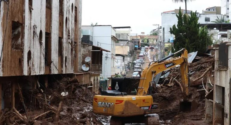 Número de mortos por chuvas em Minas Gerais sobe para 66 com nova vítima