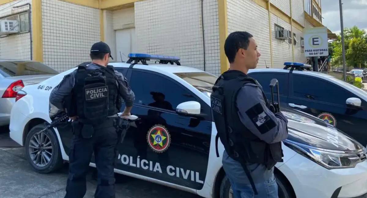 Operação mira grupo que expunha estudantes a conteúdo pornográfico