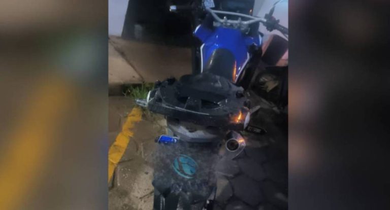 Perseguição policial termina com dois motociclistas detidos por embriaguez