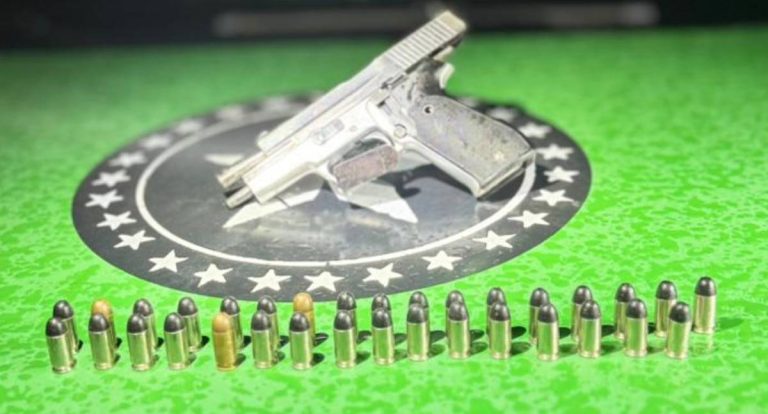 PM prende homem com pistola calibre .45 após travessia ilegal da Bolívia