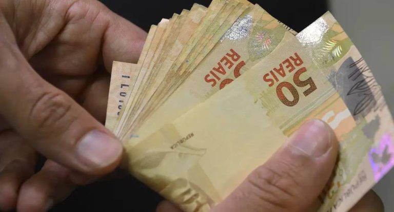 Poupança registra saques líquidos de 23,5 bilhões em janeiro