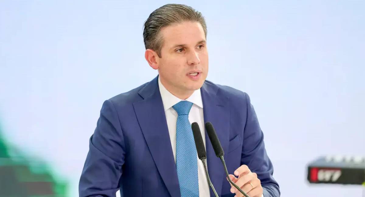 Presidente da Câmara prevê votação do fim da escala 6x1 para maio