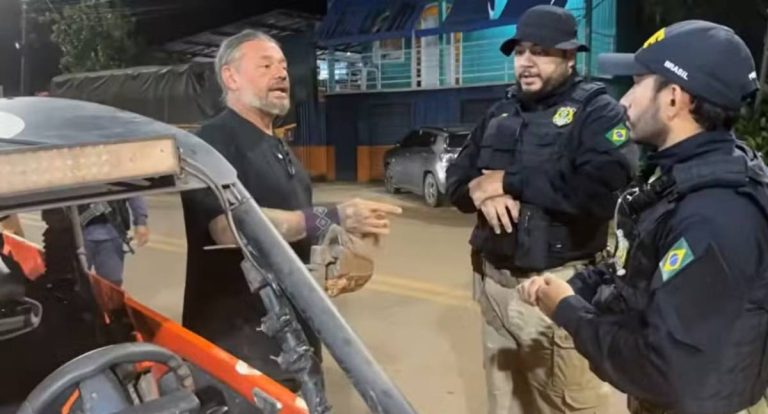 Richard Rasmussen tem veículo apreendido pela PRF na BR-319