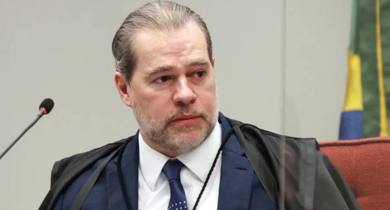 STF suspende reunião sobre menção a Toffoli no caso Master