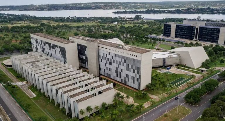 STJ abre sindicância para investigar ministro Marco Buzzi