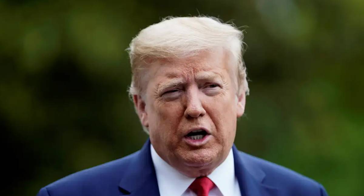 Trump compartilha vídeo racista envolvendo Obama