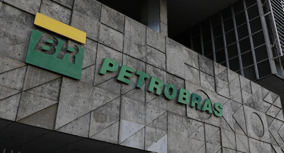 Concurso Petrobras 2026 deve ofertar 1.000 vagas com salário de até R$ 10 mil
