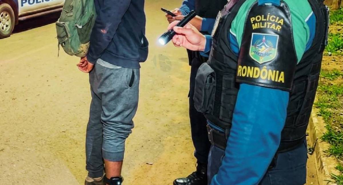Tornozeleiras desligadas: PM flagra dois em Rondônia