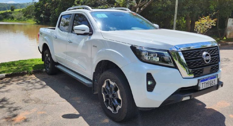 Nissan Frontier 2026 encara os desafios das picapes médias no mercado brasileiro