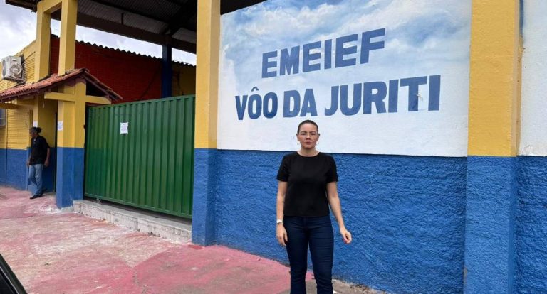 Vereadora Sofia Andrade fiscaliza escola e cobra volta das aulas