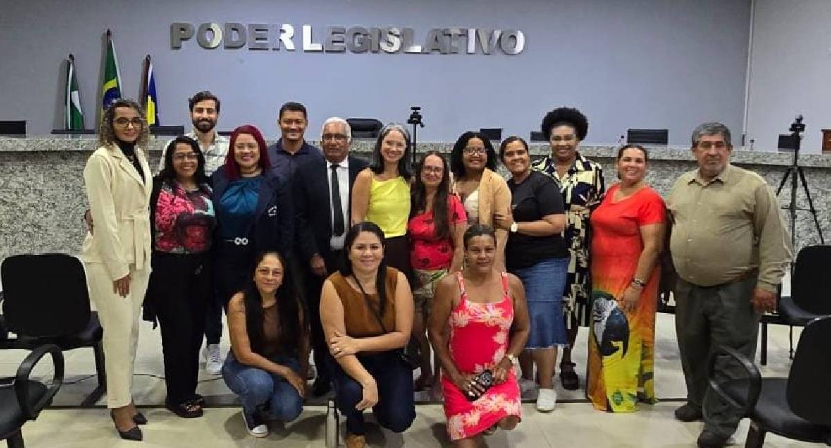 Vereadores aprovam reajuste do piso dos professores em Itapuã do Oeste