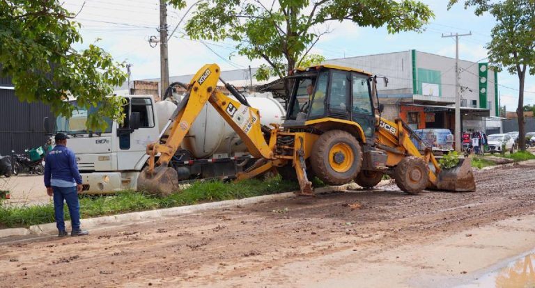 Hidrojato na avenida Rio de Janeiro: combate a alagamentos