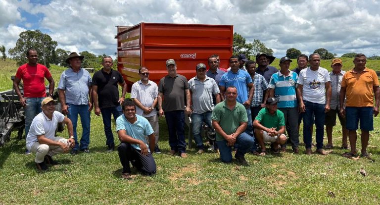 Pedro Fernandes destina implementos agrícolas para produtores de Governador Jorge Teixeira