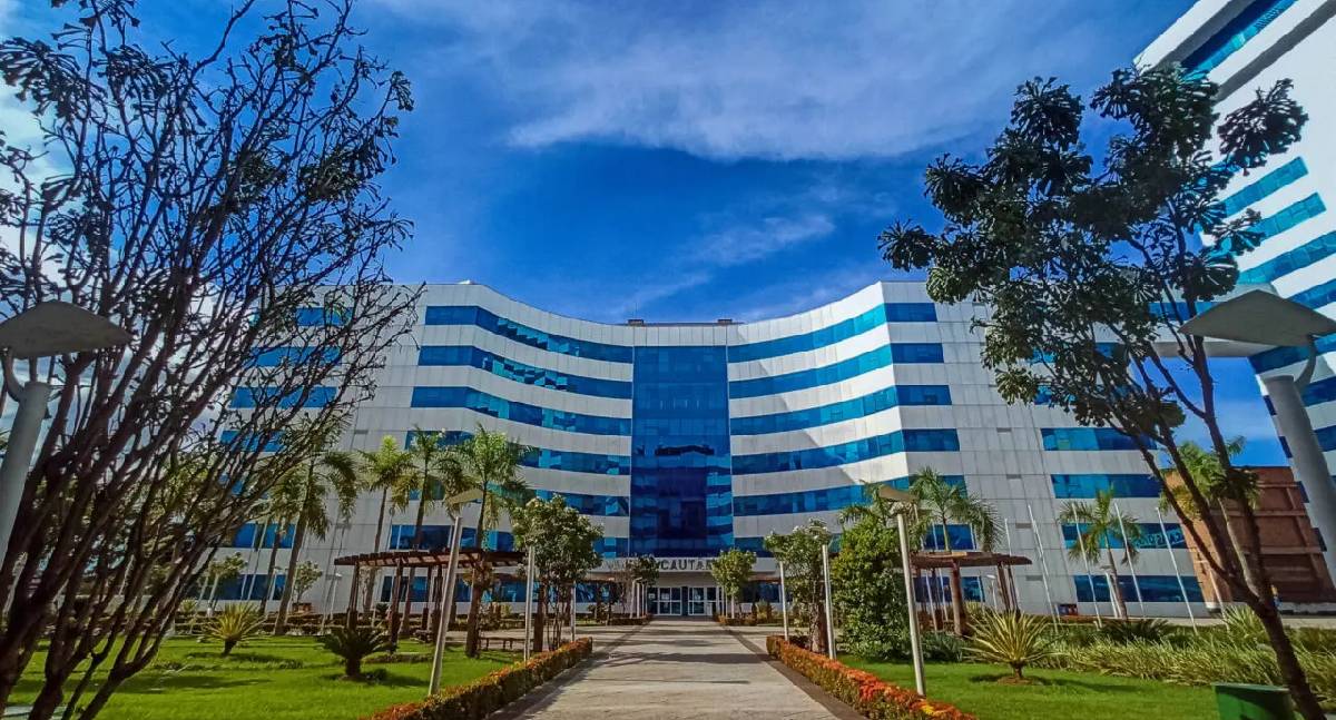 Governo de RO entrega 60 veículos ao Detran e moderniza frota