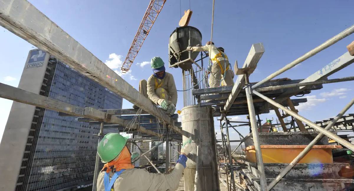 Mercado mantém projeções de PIB e inflação para 2026