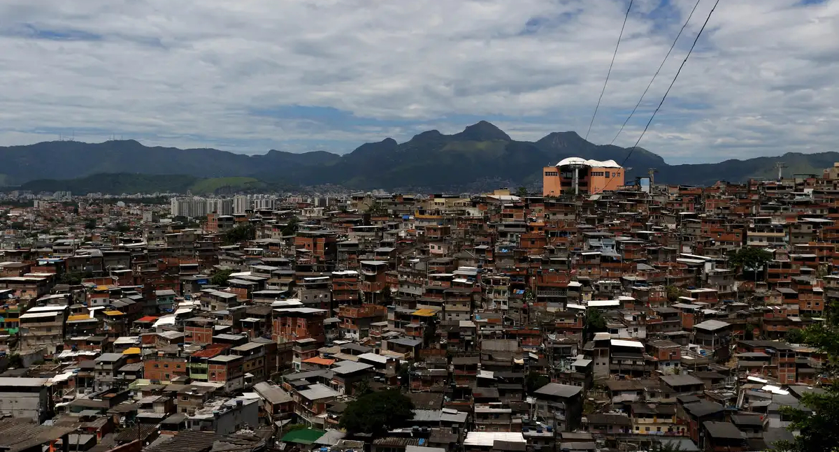 Livro reúne jovens contra o racismo ambiental