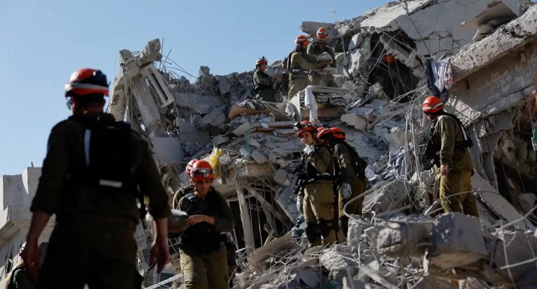 Irã e Israel intensificam ataques no Oriente Médio