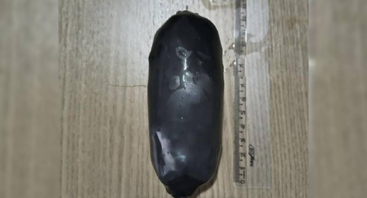 Mulher é presa ao tentar entrar com droga em presídio