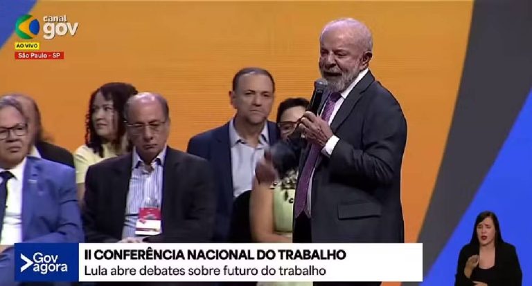 Lula defende acordo para rever escala 6x1 e jornada por categoria