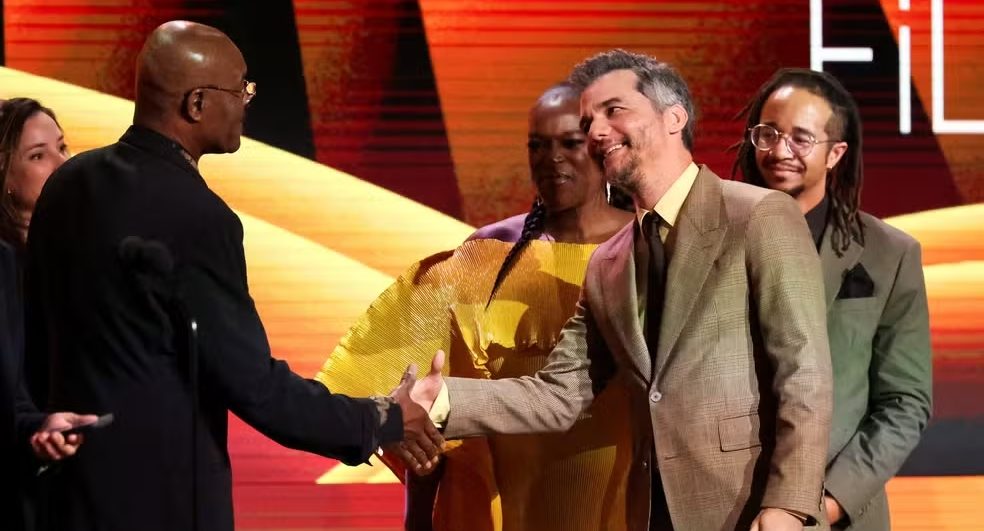 Revista-prevê-derrota-de-“O-Agente-Secreto”-no-Oscar-2026