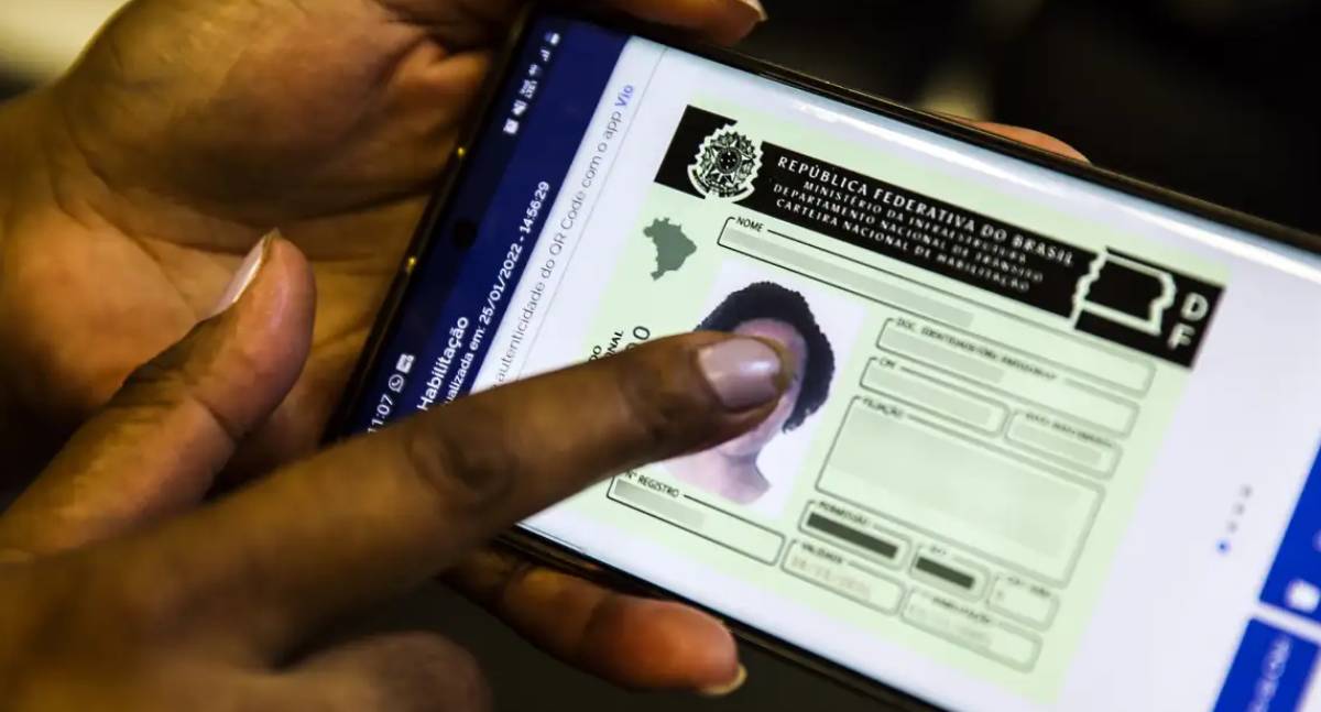 Abramet alerta para riscos biológicos após liberação da renovação automática da CNH