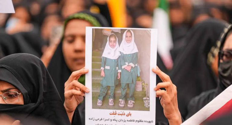 Anistia Internacional acusa EUA de violação do direito humanitário após ataque a escola no Irã