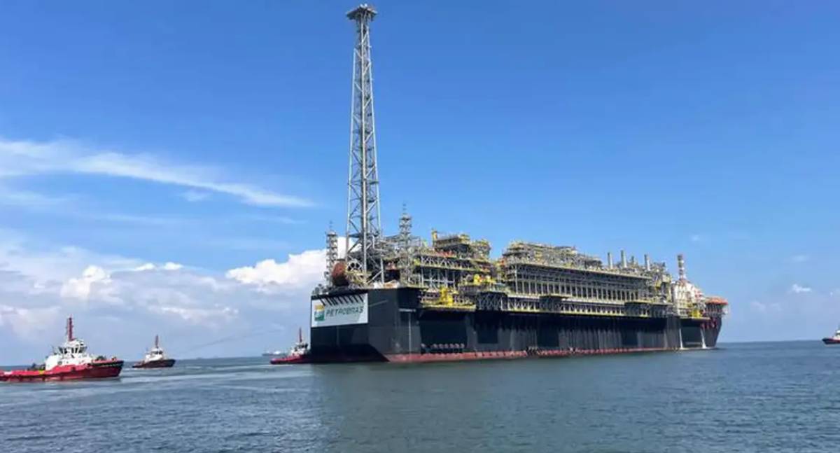 ANP declara estado de sobreaviso e exige que Petrobras normalize oferta de combustíveis