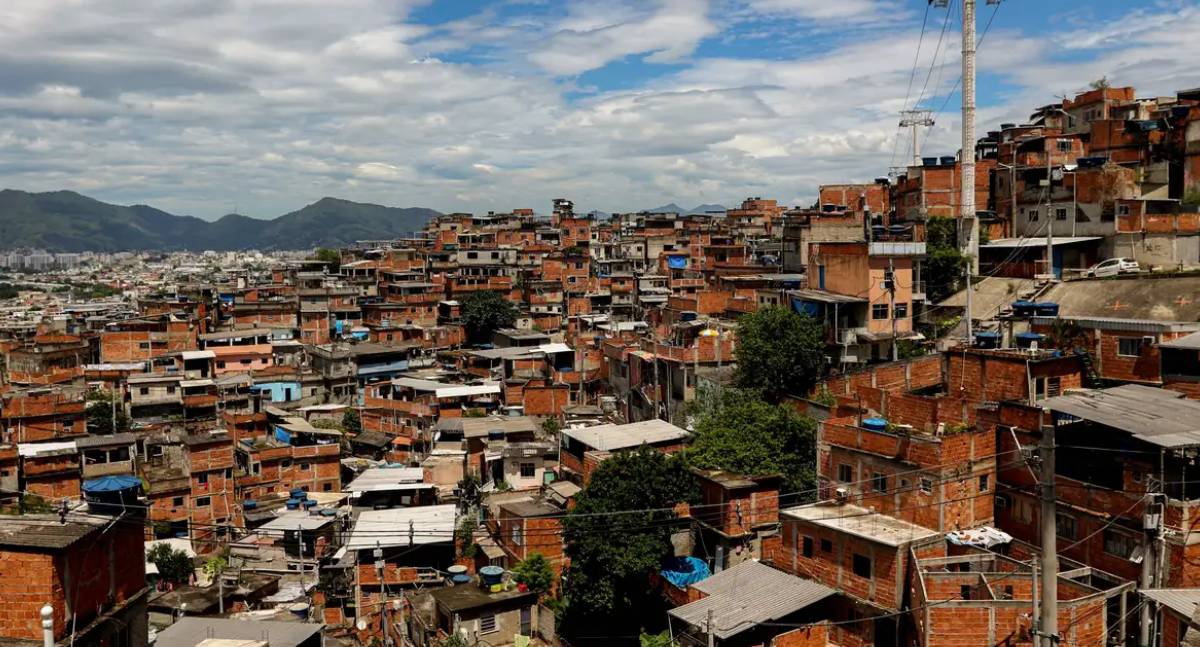 Área ocupada por favelas quase triplicou no Brasil em quatro décadas