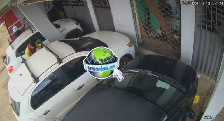 Bandidos capotam carro e abandonam chave de veículo roubado em Porto Velho